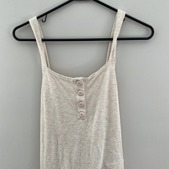 Like new American Eagle Knit Jumpsuit - Picture 3 of 4